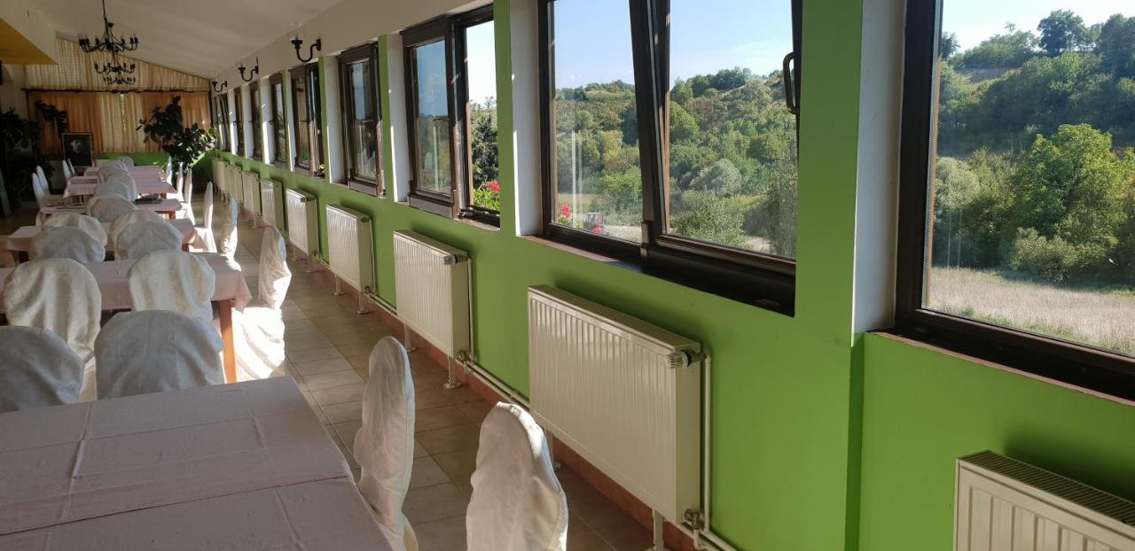 Klet Jana Bed & Breakfast Jastrebarsko Luaran gambar